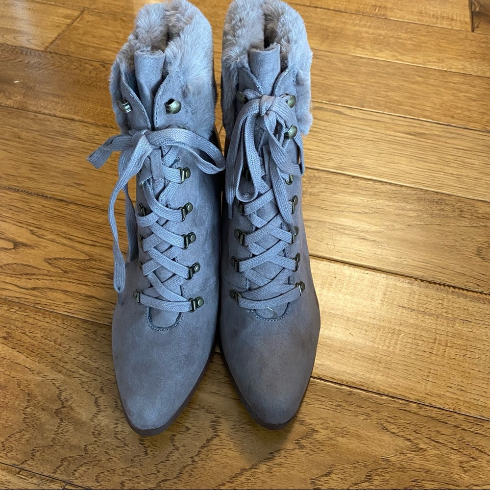 NIB Bamboo Boots ๐ - Picture 4 of 4